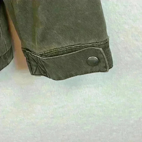 Bass Utility Jacket Women's Size Small Green Beading Detail Adjustable Features - Picture 7 of 13